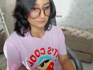 eliissa Live Webcam on CamSoda