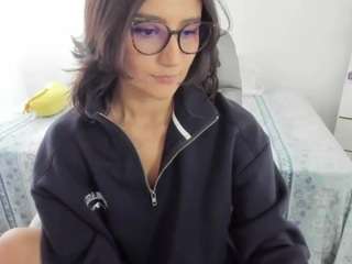 eliissa Live Webcam on CamSoda