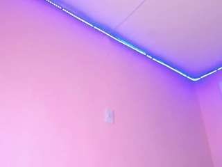 sexxy-naomi 1 live webcam