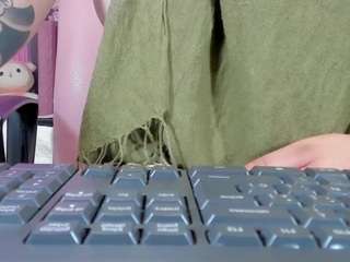  melanyqueen chat room