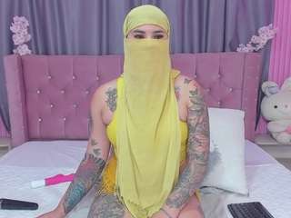  melanyqueen chat room