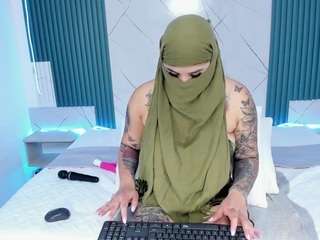 melanyqueen Live Webcam on CamSoda