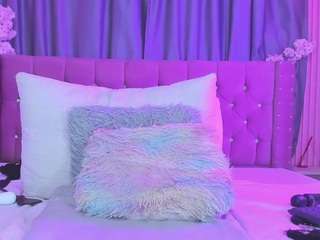 melanyqueen live cam profile