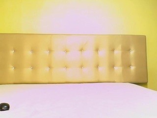  miawestt chat room