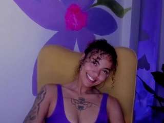 Sra. NATASHA WALKER