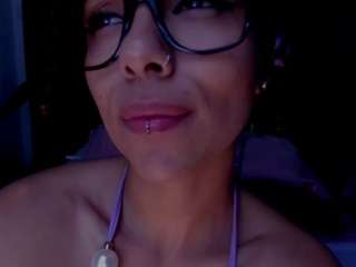 Sra. NATASHA WALKER