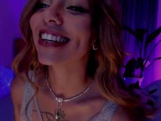 natashawalkerr's live room