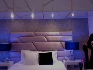 natashawalkerr's live room