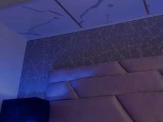 natashawalkerr's live room