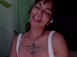 Sra. NATASHA WALKER's Live Sex Cam Show