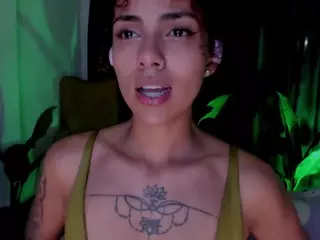 Sra. NATASHA WALKER's Live Sex Cam Show