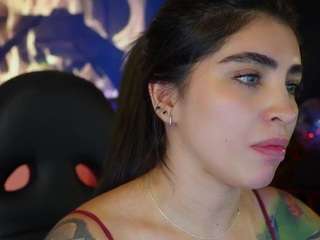 taniiga Live Webcam on CamSoda