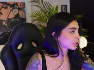 taniiga Sex Cam Show