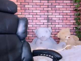 lady-po's CamSoda show and profile