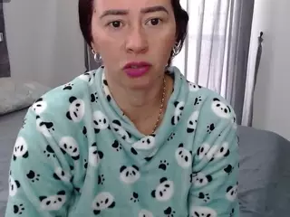 caylin's Live Sex Cam Show