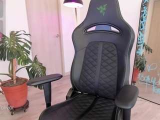 ebony-bru Live Webcam on CamSoda