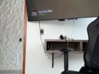ebony-bru Sex Cam Show