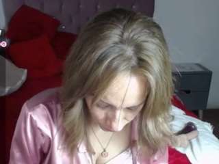 kristin-doll Live Webcam on CamSoda