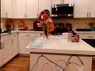 Blond Sexe camsoda blondiewithanass