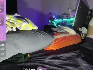 blondiewithanass webcam