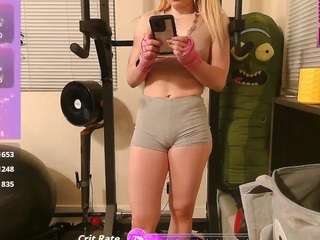 blondiewithanass