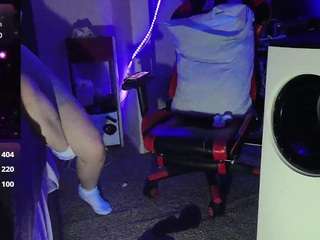 blondiewithanass