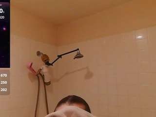 blondiewithanass's CamSoda show and profile