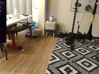 blondiewithanass's CamSoda show and profile