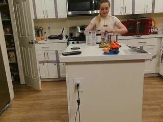 blondiewithanass's CamSoda show and profile