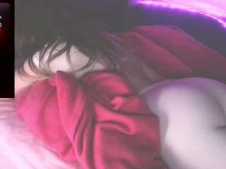 blondiewithanass webcam model