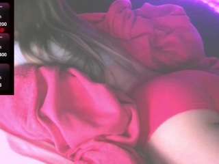 blondiewithanass webcam