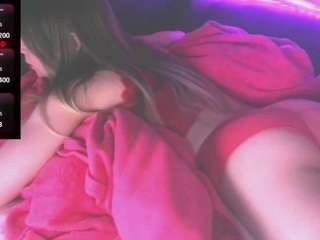 blondiewithanass live cam profile