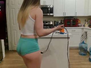 blondiewithanass