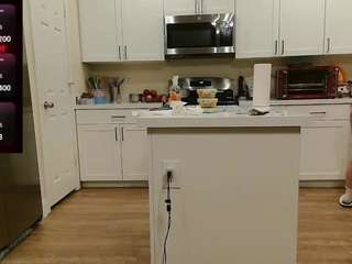 blondiewithanass's CamSoda show and profile