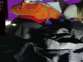 blondiewithanass's CamSoda show and profile