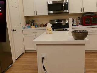 blondiewithanass webcam