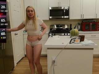 blondiewithanass