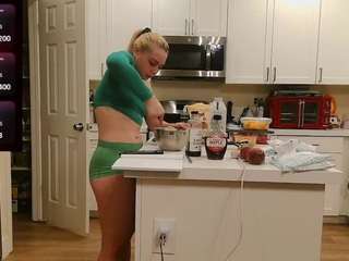 blondiewithanass