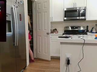 blondiewithanass