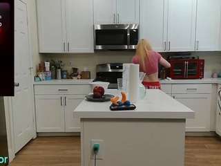 blondiewithanass