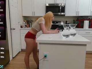 blondiewithanass