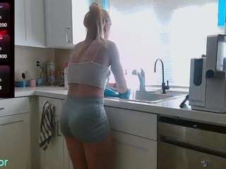 blondiewithanass