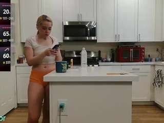 blondiewithanass