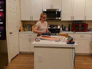 blondiewithanass