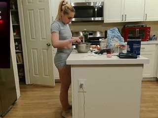 blondiewithanass