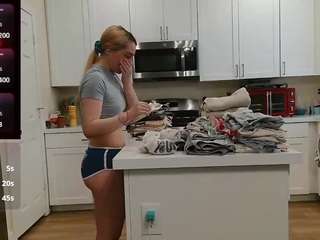 blondiewithanass Sex Cam Show
