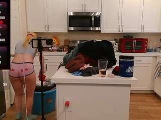 blondiewithanass