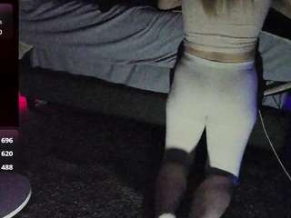blondiewithanass