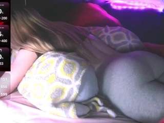 blondiewithanass