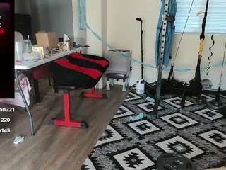 blondiewithanass's live room